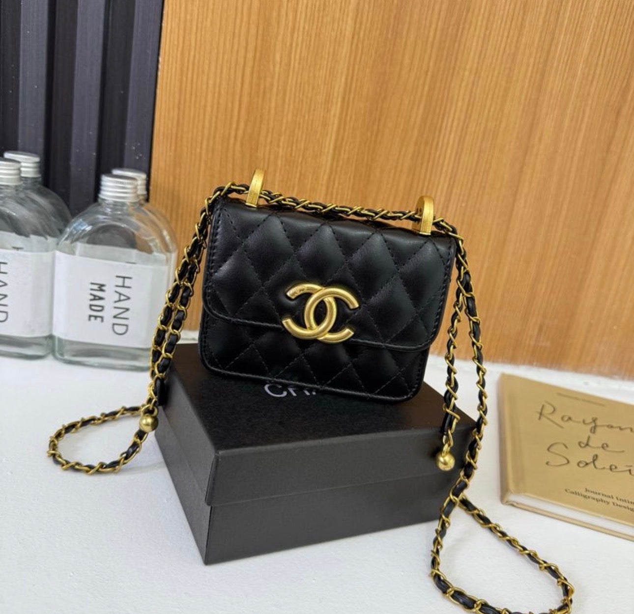 Sac à main:CHANEL