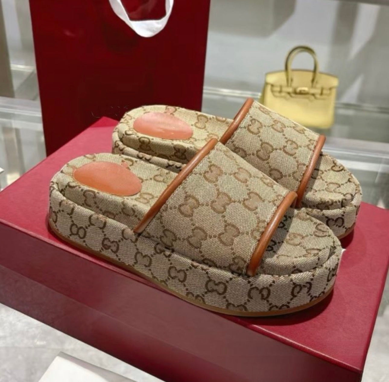Sandales:Gucci