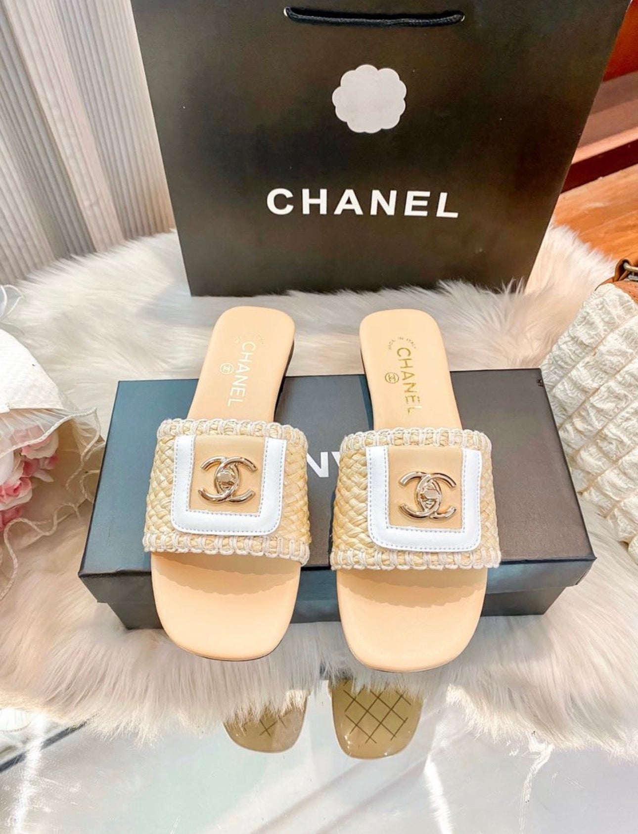 Sandales:CHANEL