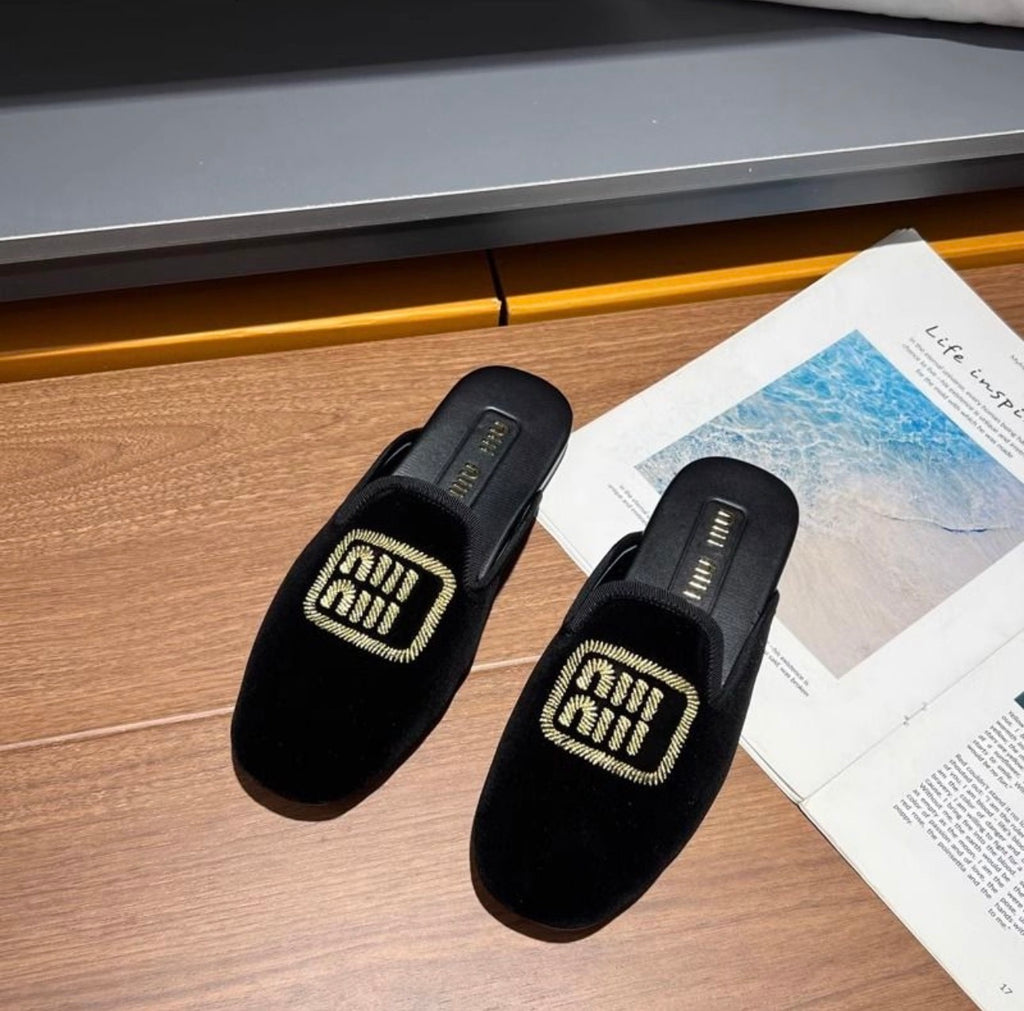Baleine:MIU MIU