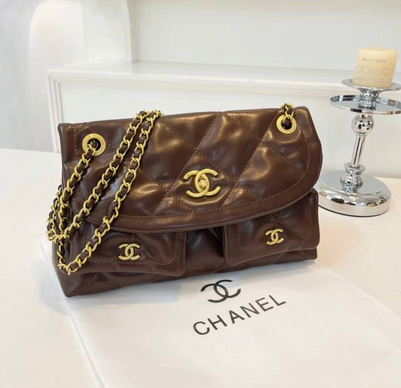 Sac à main:CHANEL