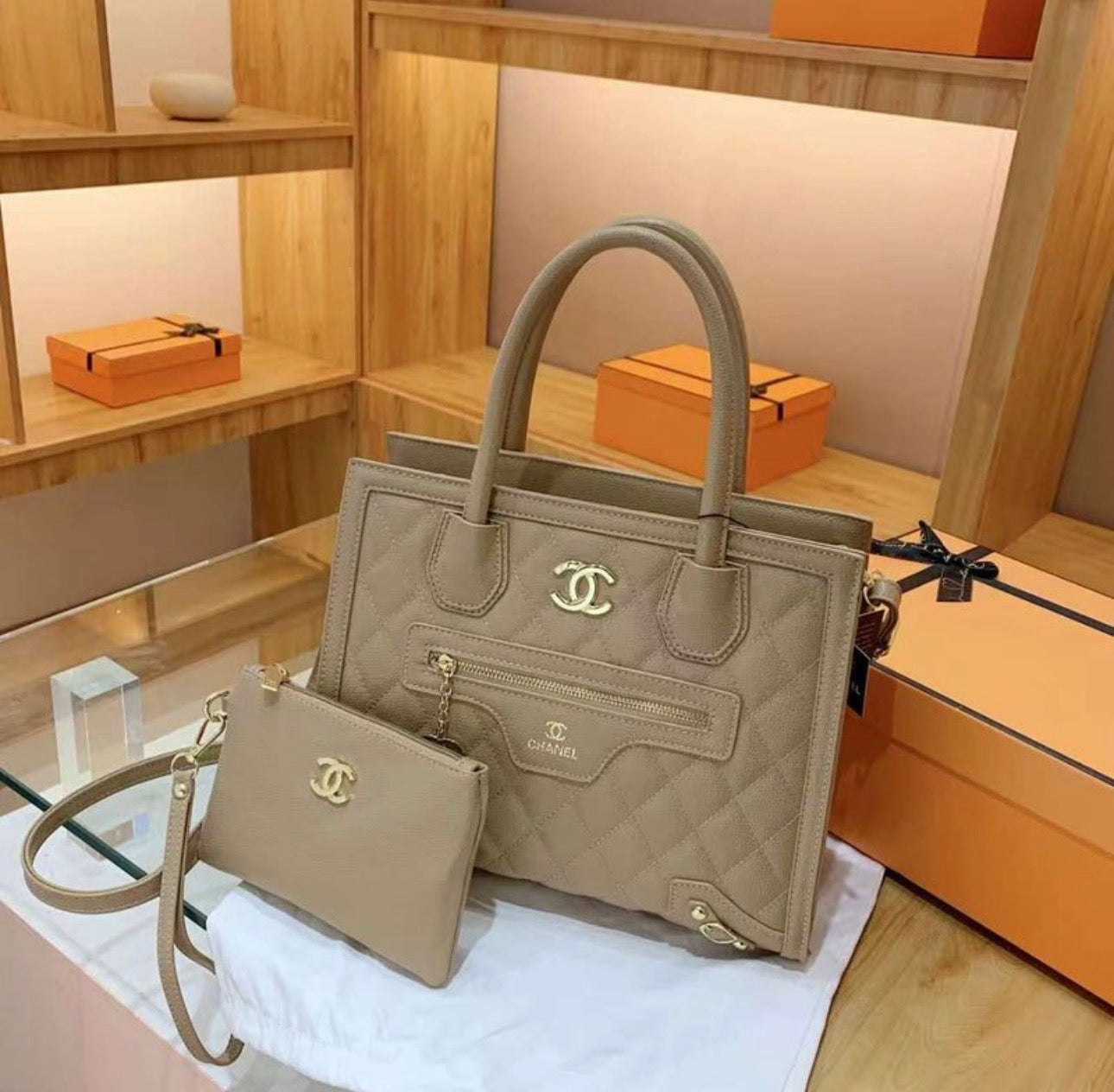 Sac à main:CHANEL