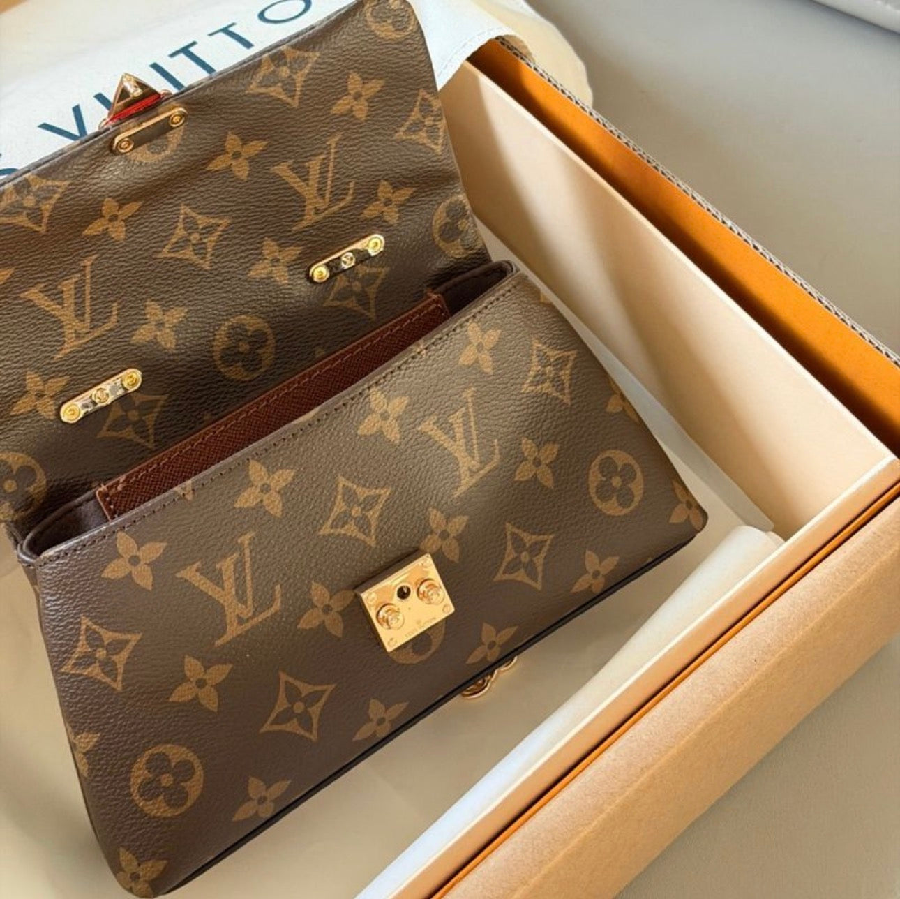 Sac à main:LV