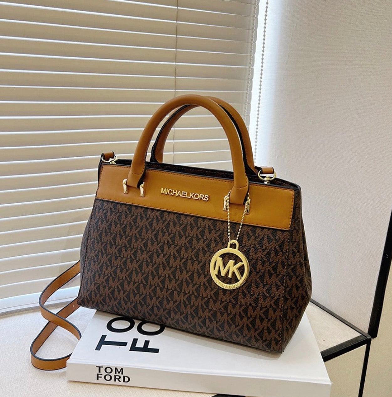 Sac à mai:MK