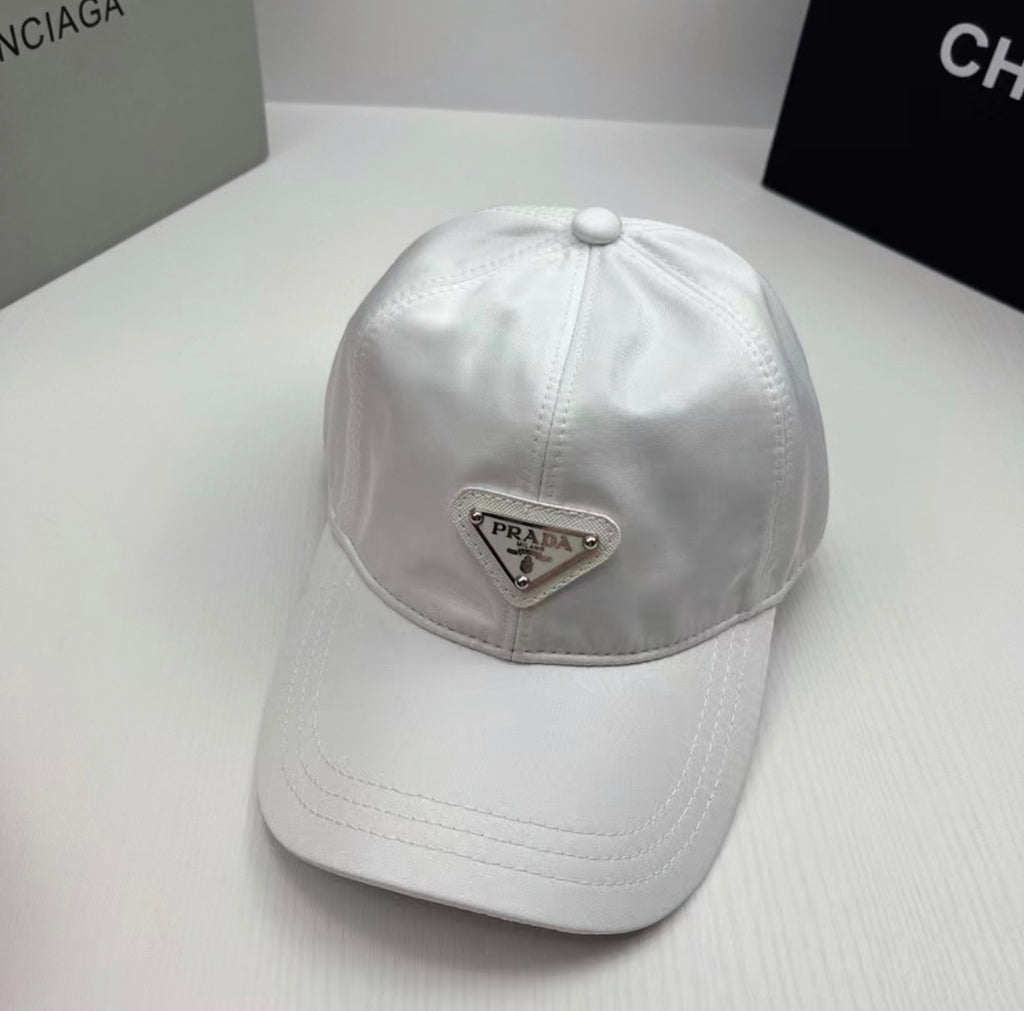 Casquette:PRADA