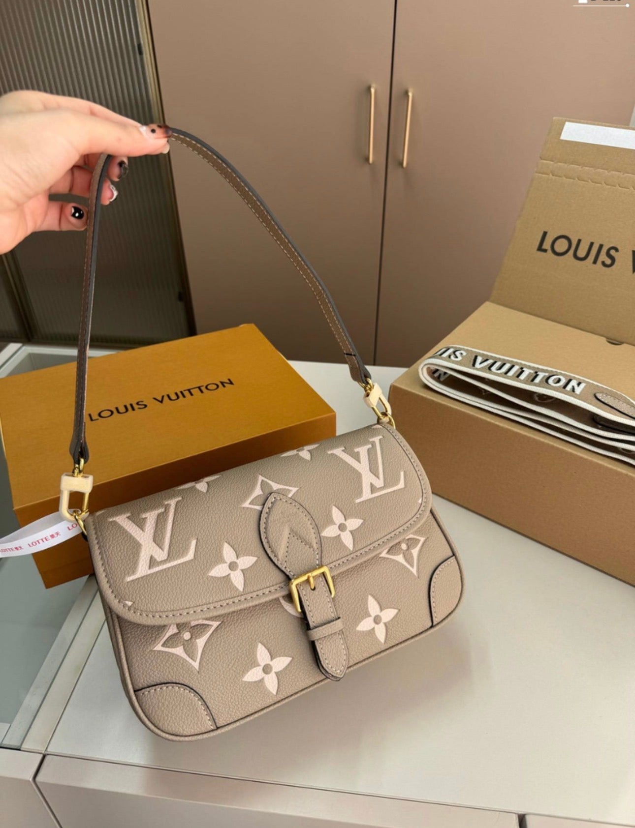 Sac à main:LV