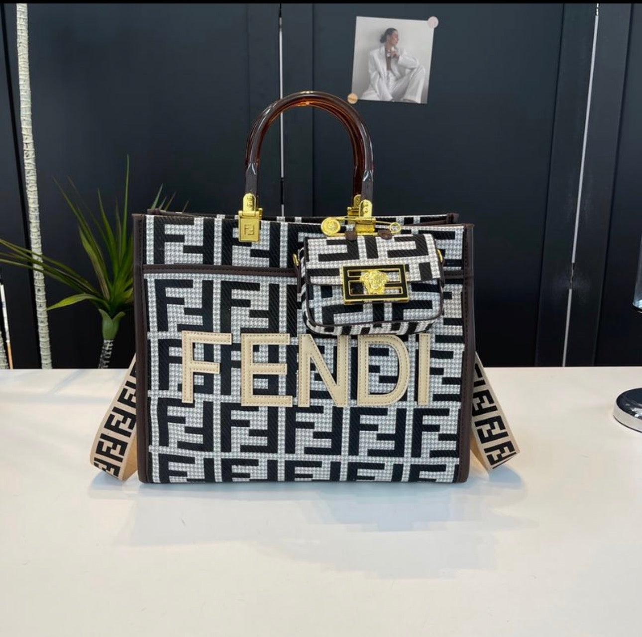 Sac à main:FENDI