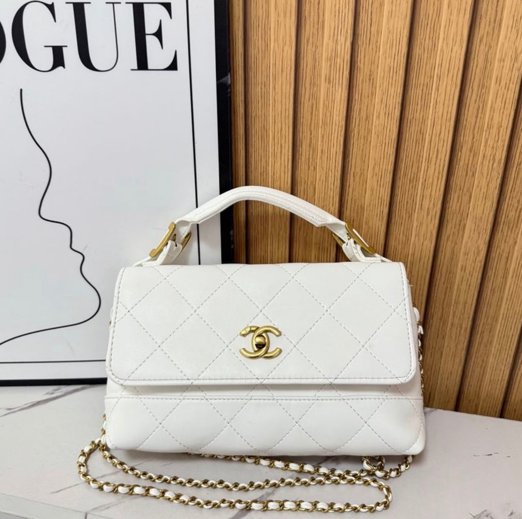 Sac à main:CHANEL
