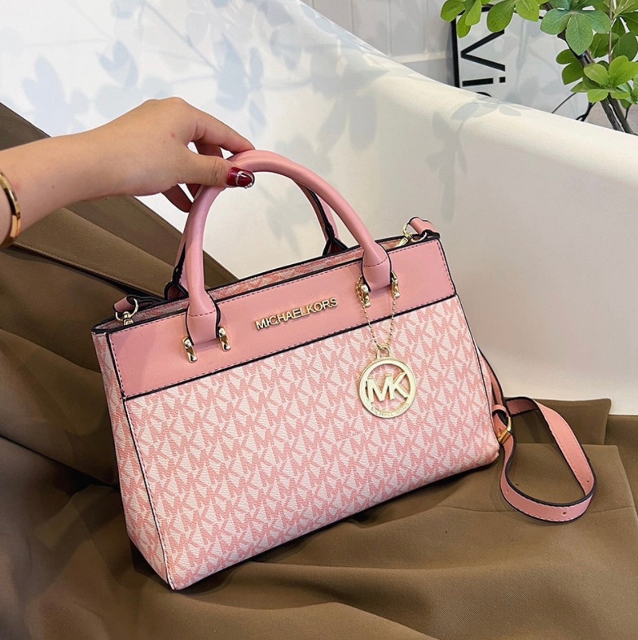 Sac à mai:MK