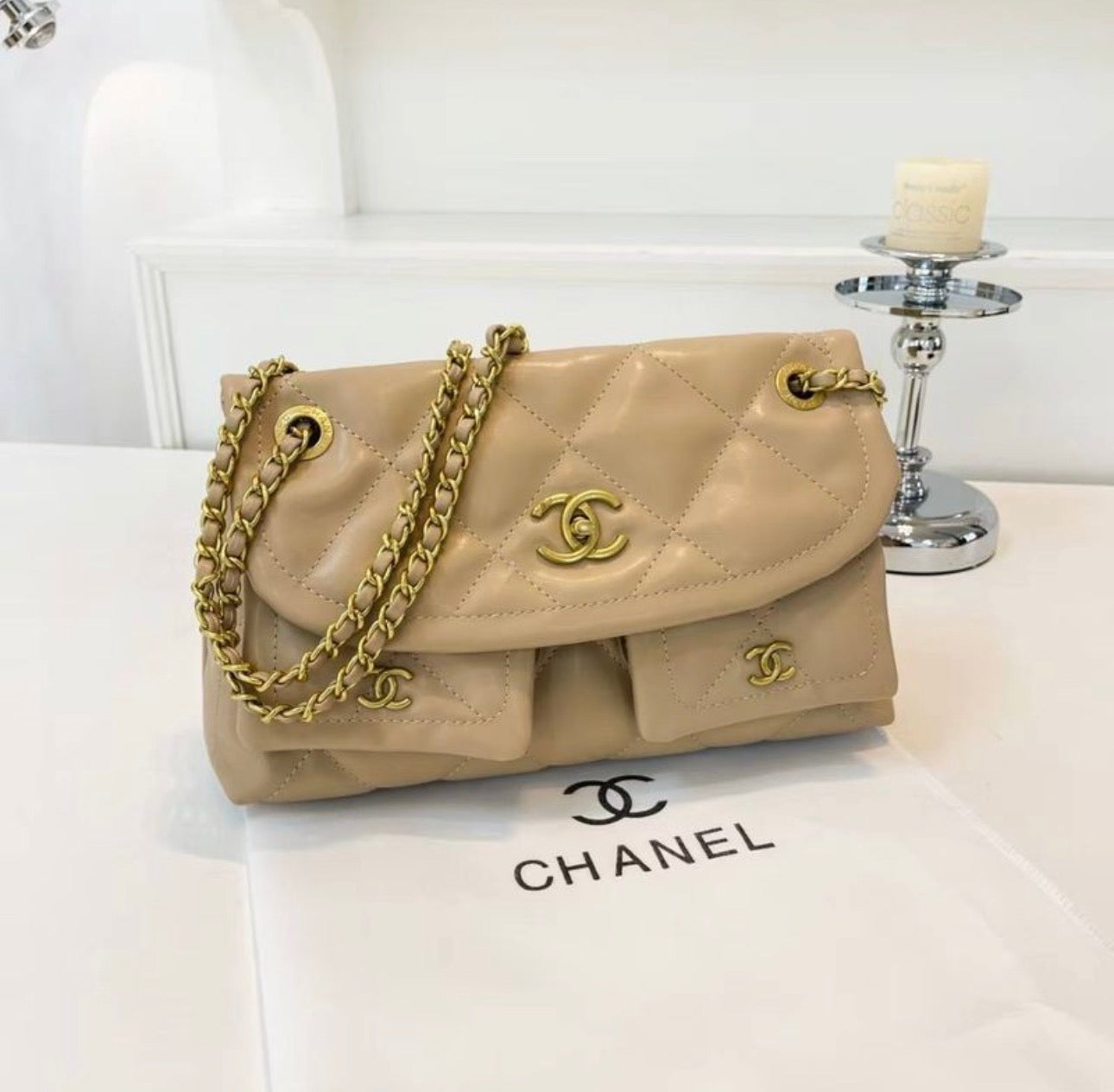 Sac à main:CHANEL