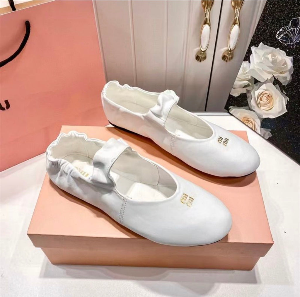 Baleine:MIU MIU