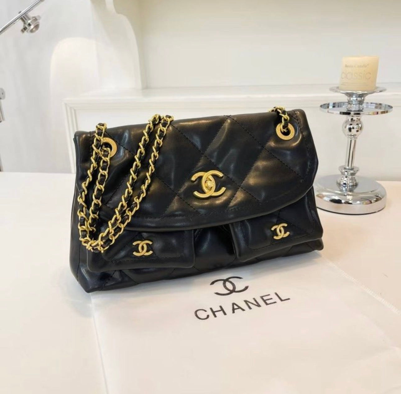 Sac à main:CHANEL