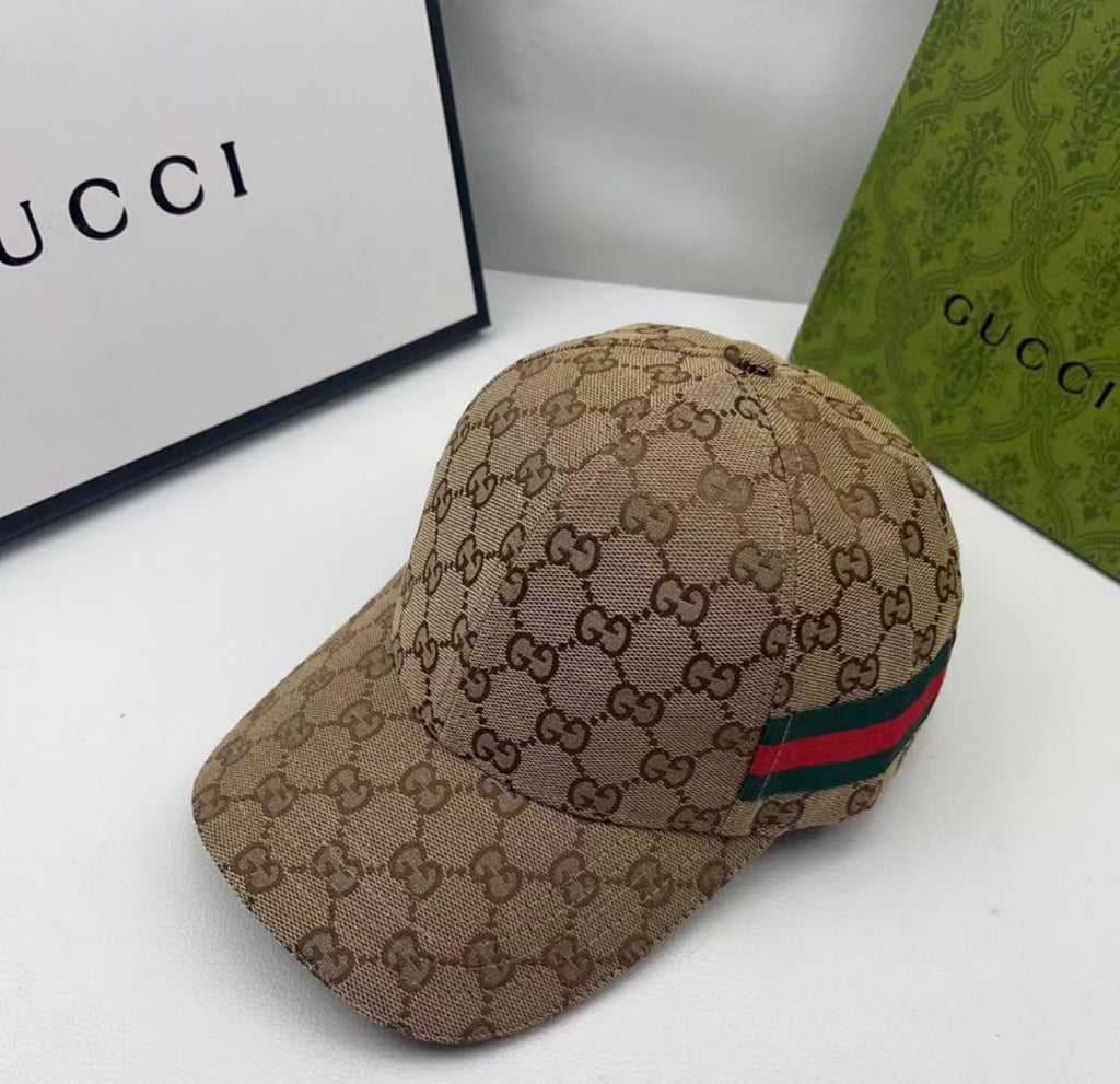 Casquette:GUCCI