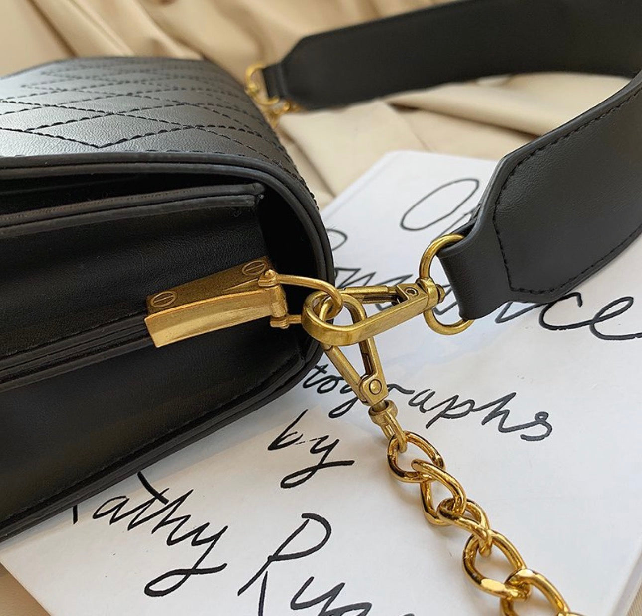 Sac à main:CHANEL