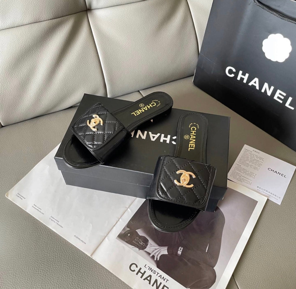 Sandales:CHANEL
