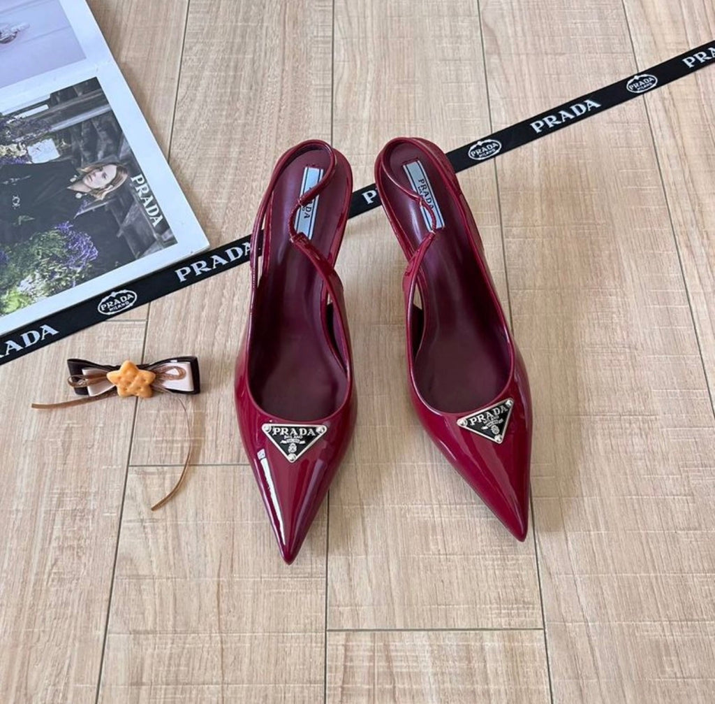 Escarpins:PRADA