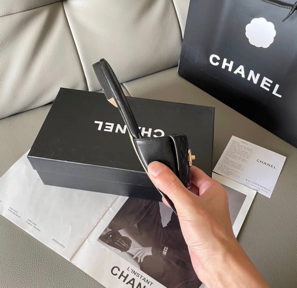 Sandales:CHANEL