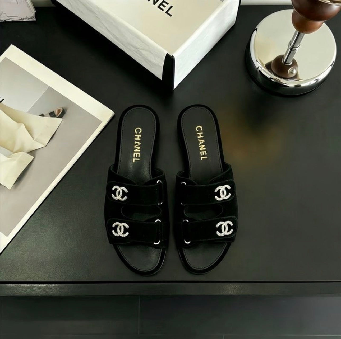 Sandales:CHANEL