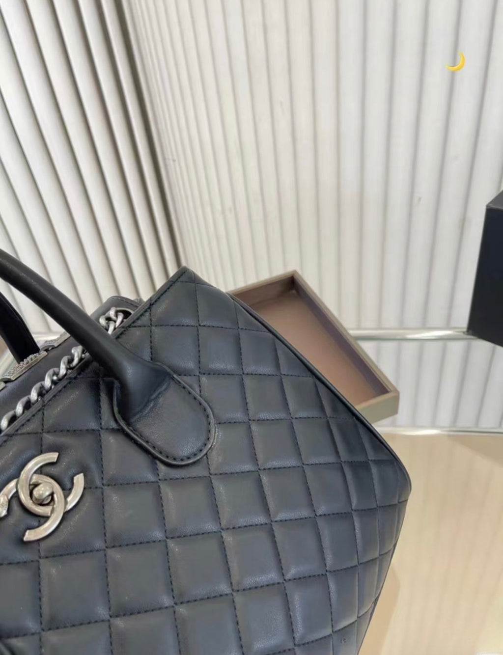 Sac à main:CHANEL