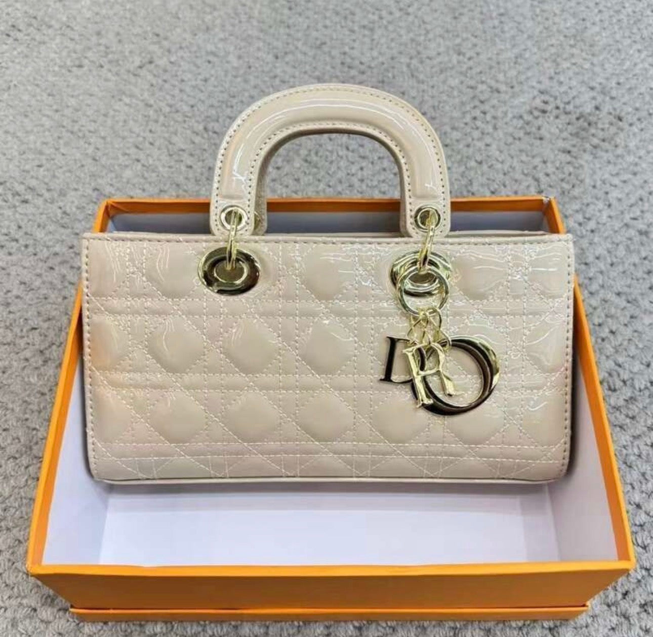 Sac à main :DIOR