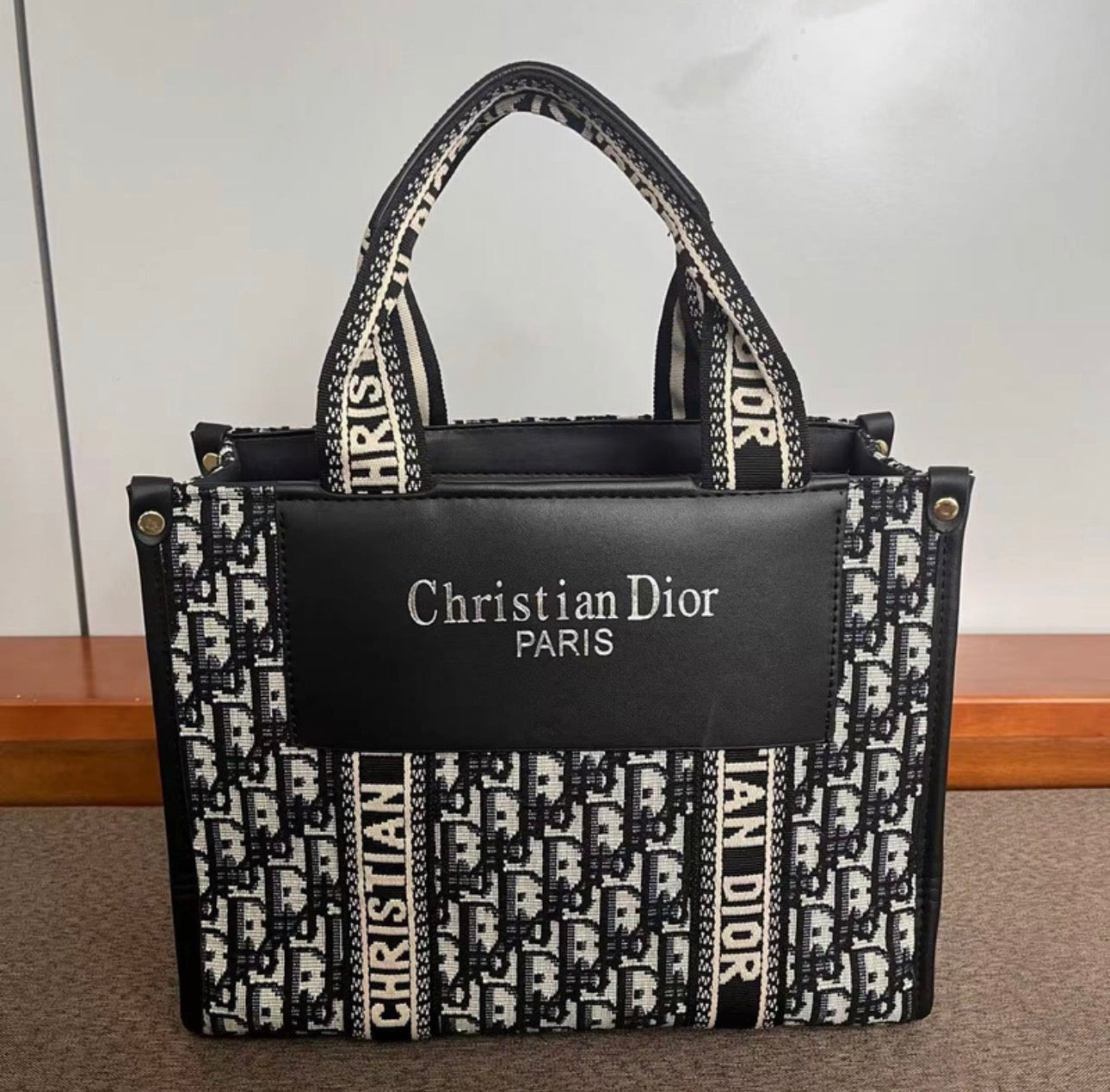 Sac à main: DIOR