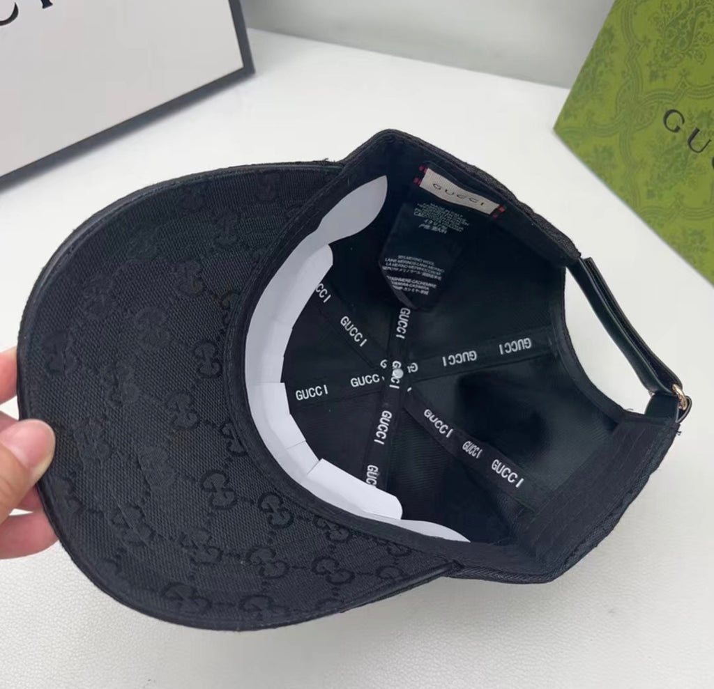 Casquette:GUCCI