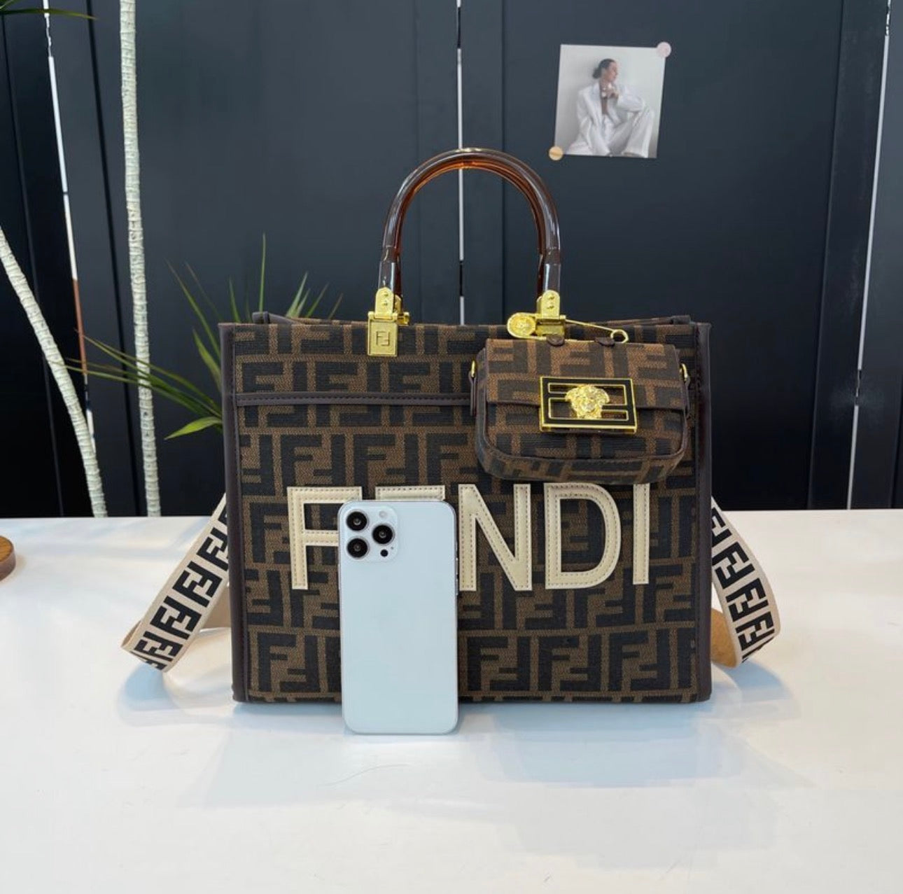 Sac à main:FENDI