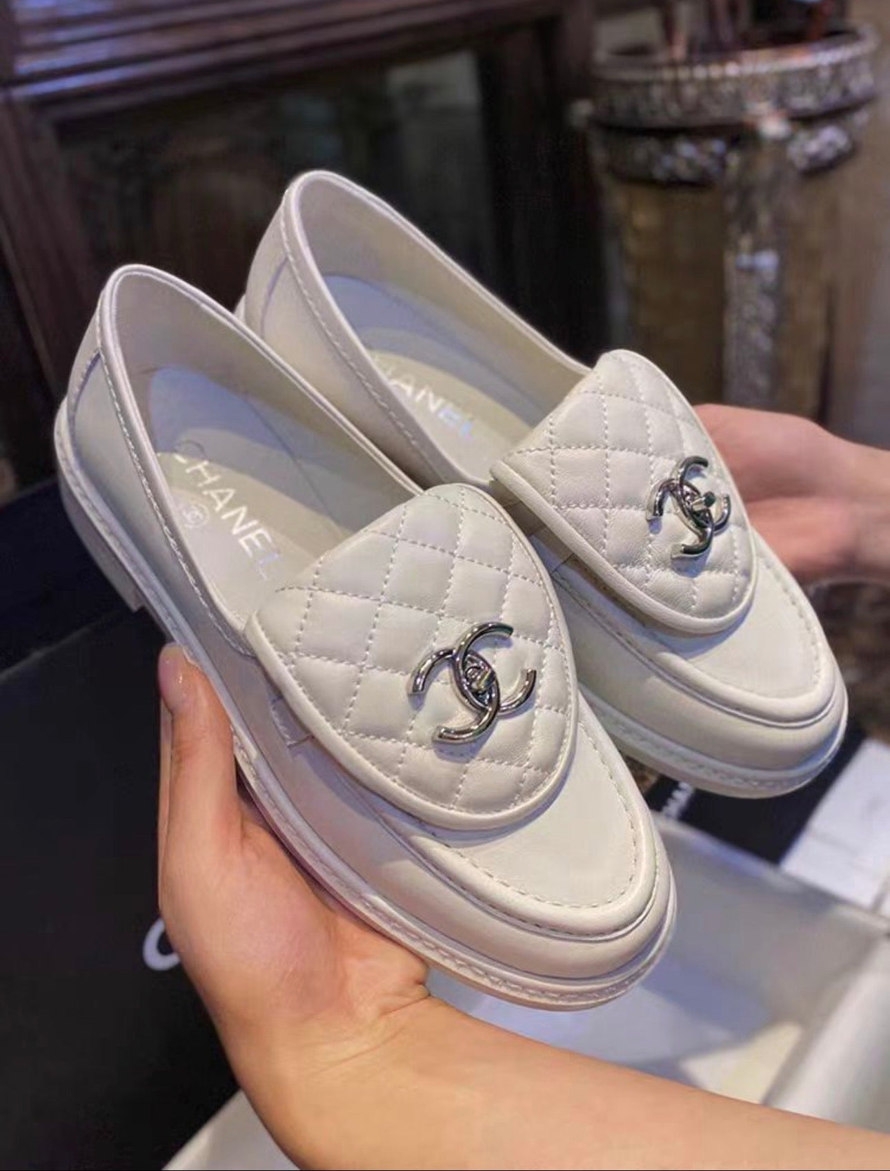 Baleine:CHANEL