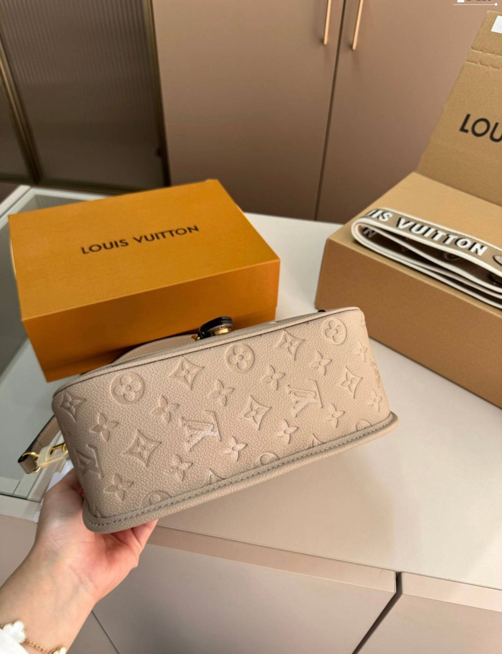 Sac à main:LV