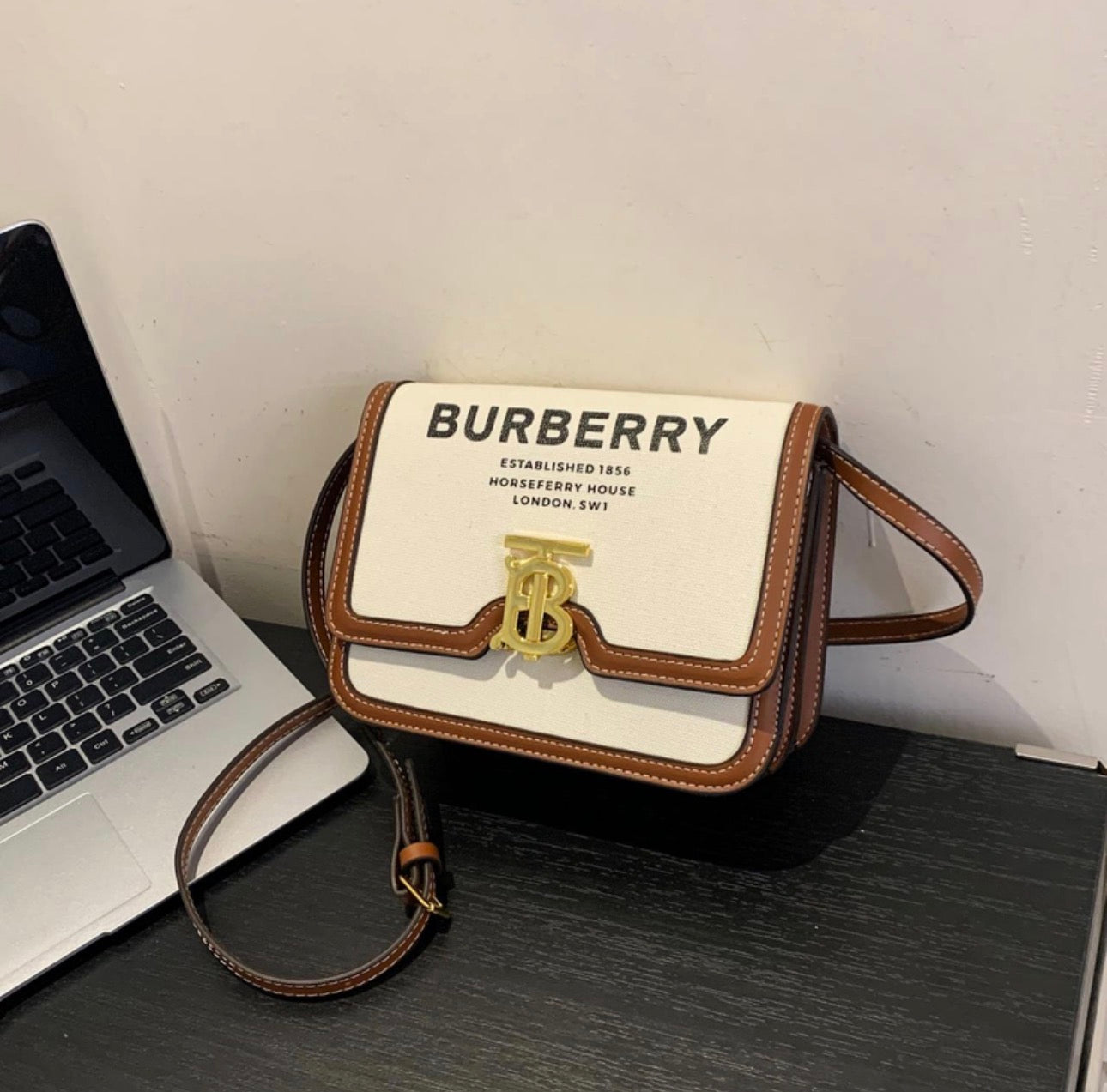 Sac à main:BUBERRY