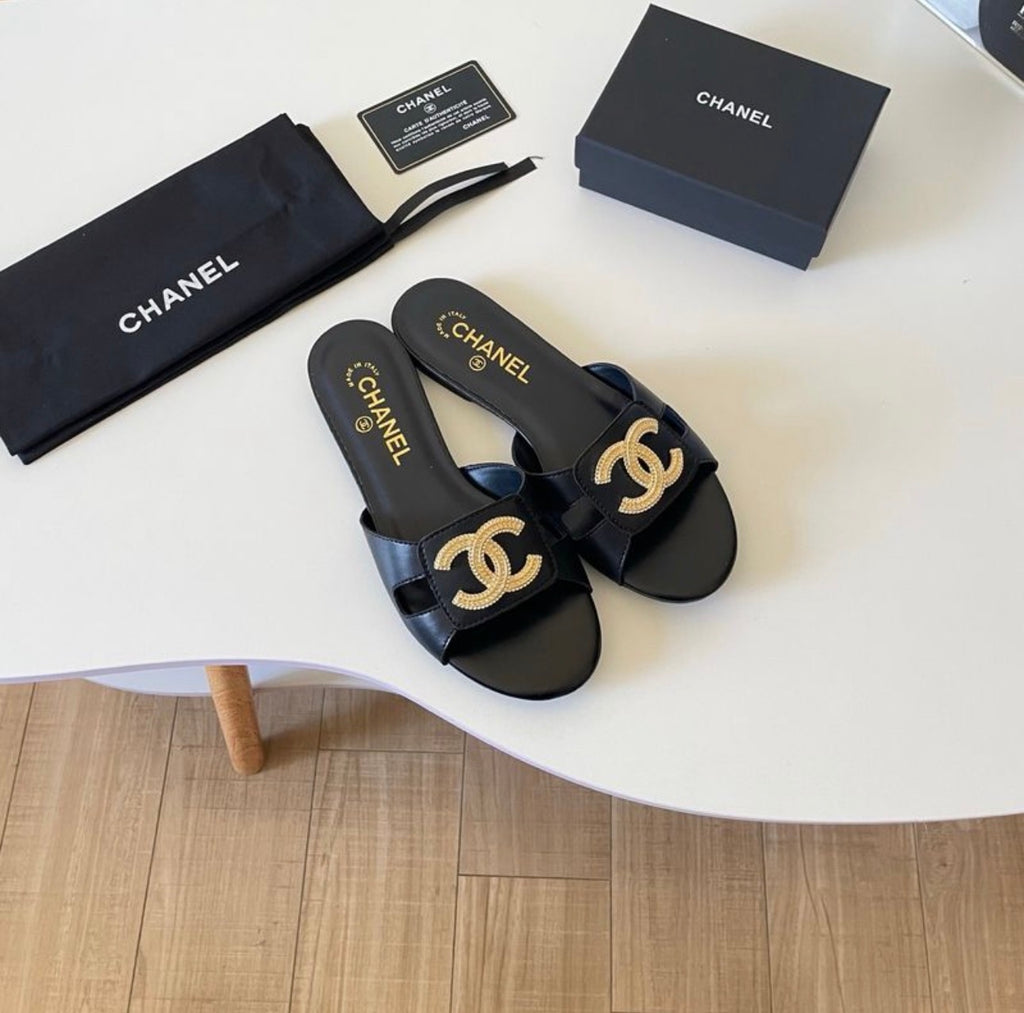 Sandales:CHANEL