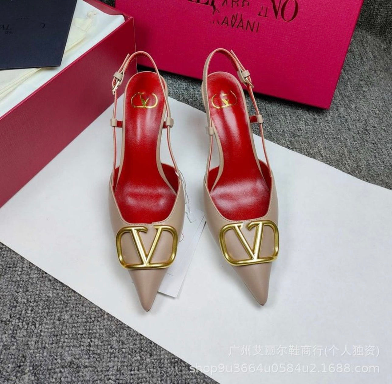 Exarpin:VALENTINO