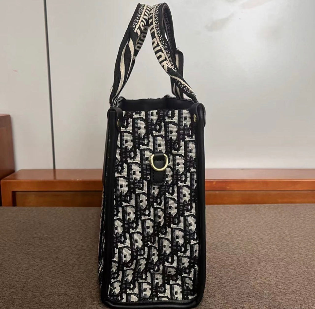 Sac à main: DIOR