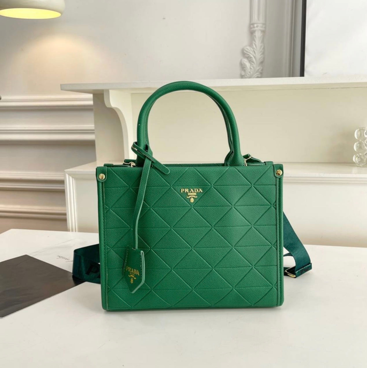 Sac à main:PRADA