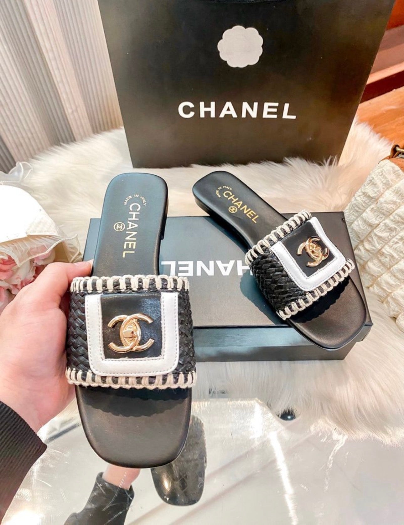 Sandales:CHANEL