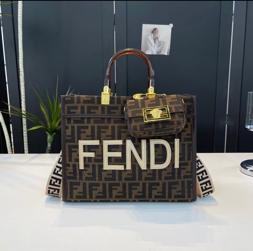 Sac à main:FENDI