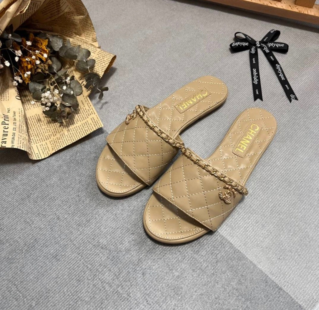 Sandales:CHANEL