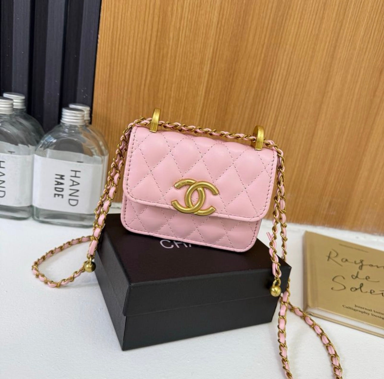Sac à main:CHANEL