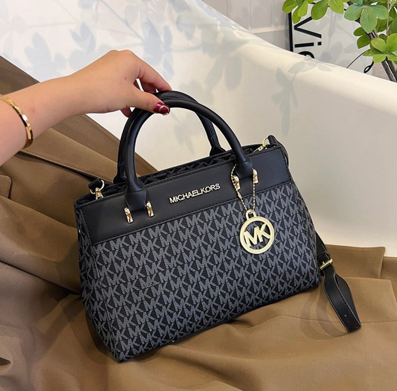 Sac à mai:MK